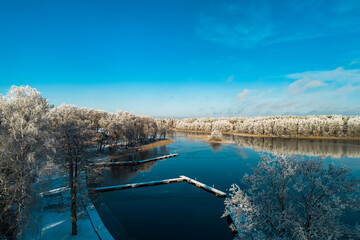 Jezioro Kisajno, zima, z drona - obrazy, fototapety, plakaty