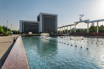 Fountain in Mustaqillik Maydoni (Independence Square), Tashkent