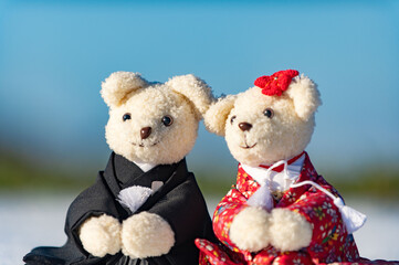 雪原とウェディングくまさん