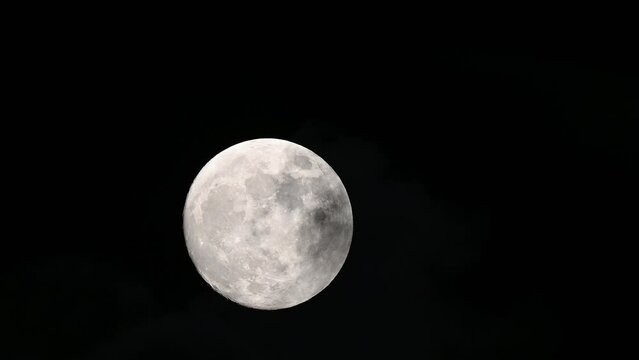 満月 西表島 (Iriomote Full Moon)