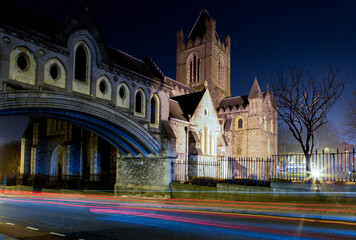 Fototapeta na wymiar Christ Church Cathedral in Dublin by night