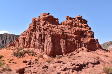 Fototapeta premium Montagne cœur rouge 