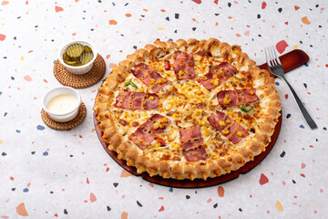 fried chicken, chicken, seasoning, Korean chicken, Korean cuisine, pizza, potato, pizza, pepperoni, rich gold, bacon, bite, combination