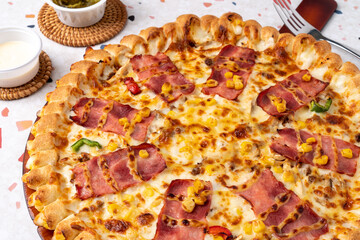 fried chicken, chicken, seasoning, Korean chicken, Korean cuisine, pizza, potato, pizza, pepperoni, rich gold, bacon, bite, combination