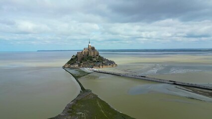 Shallows around the Mont Saint-Michel