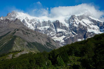 Fototapeta na wymiar Glacier del Francés, Mountain Glacier - Patagonia, Torres del Paine National Park 