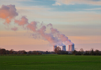 Obraz premium Sunset over the four nuclear power stations