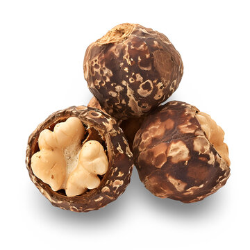 tigernuts isolated on transparent background