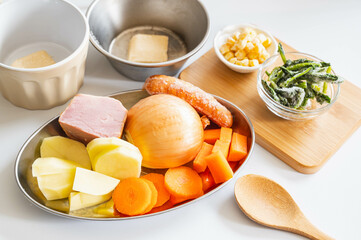 ぼっち飯　シチューの材料