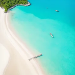 Fototapeten overhead view of tropical beach with turquoise water and golden sands © Chantis