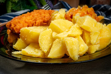 Pieces of chicken fried in breadcrumbs.