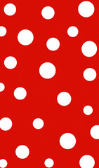 lunares blancos sobre fondo rojo
