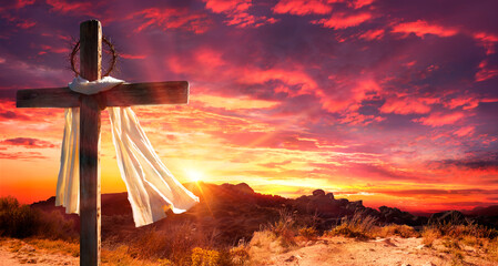 Cross With Robe And Crown Of Thorns On Hill At Sunset - Calvary And Resurrection Concept - 725033325