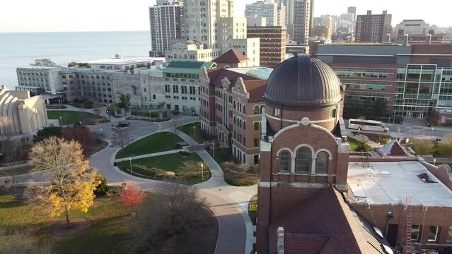 Loyola University Chicago campus, library and quad