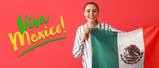 Obraz premium Happy young woman with Mexican flag and text VIVA MEXICO on red background