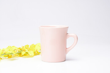 ピンクのマグカップ