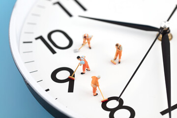 Mini creative dial cleaning