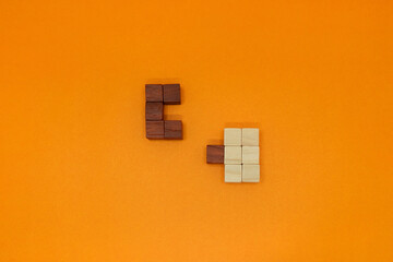 パズルの形をしたブロックがハマる前のオレンジの背景