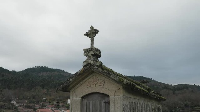 Old Espigueiro with Stone Cross in Lindoso