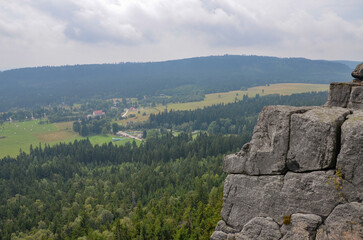 Taras widokowy w G&oacute;rach Stołowych