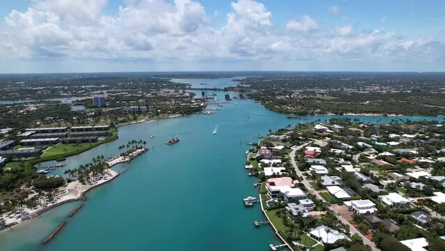 jupiter florida inlet aerial tilt up