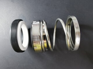 Mechanical seal Single spring type and ceramic, Engineering Tool, Equipments, Spear part, pump,...