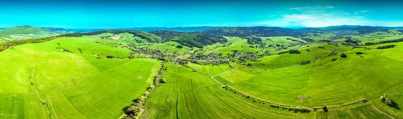 Stof per meter Lot nad Muszynką wiosną. Piękna panorama. © rogozinski