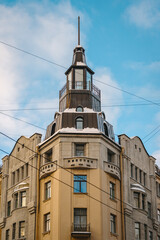 Fototapeta na wymiar Old house in St. Petersburg
