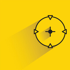 crosshair scope icon with shadow on yellow background