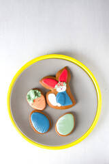 Beautiful and delicious gingerbread cookies on a white background - 725420397