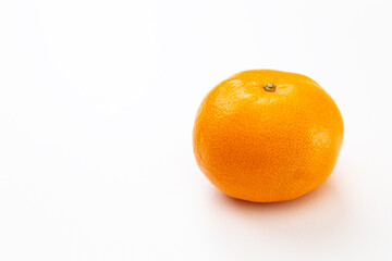 白背景にミカン