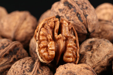 Pictures of walnuts, walnut photography, high quality walnut images