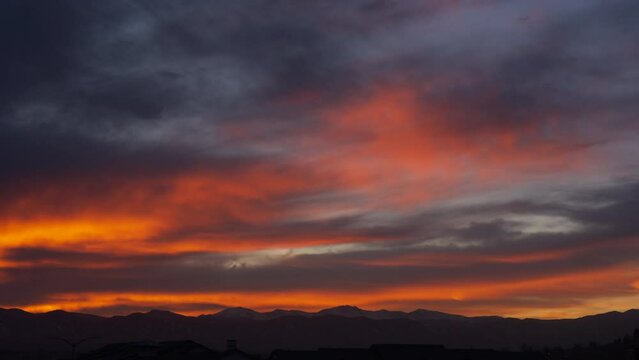 2024-01-31 Rocky Mountain Sunset - SLog3.Gamut3.Cine - 10-bit-422.mov