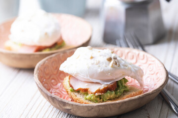 delicious poached eggs