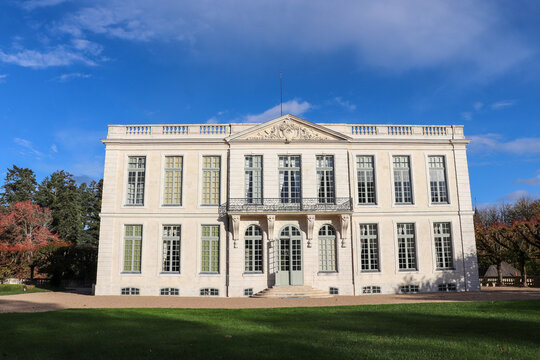 Centre - Indre - Bouges-le-Chateau - Ch&acirc;teau de Bouges Fa&ccedil;ade Ouest