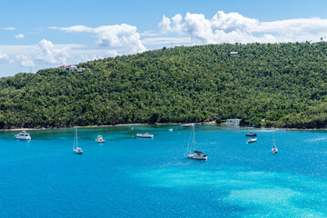 Fototapeta na wymiar Caribbean vacation by cruise