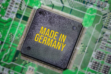 Ein Motherboard in einem Computer und CPU Made in Germany