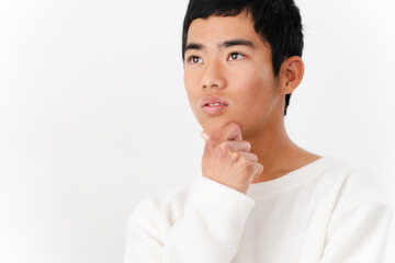私服姿の中学生の男性　ライフスタイルイメージ