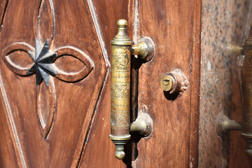 Obraz premium Elaborately Etched Brass Door Handle in Marrakech Medina, Morocco