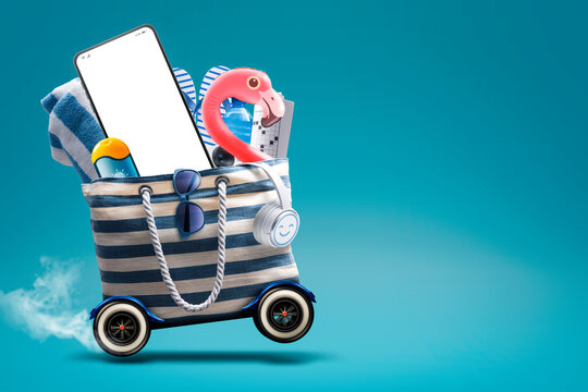 Funny beach bag with wheels and smartphone