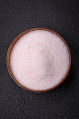 Fine pink Himalayan table salt in a ceramic bowl
