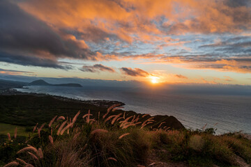 sunrise on the diamond head in honolulu on oahu in hawaii