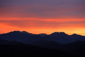Obraz premium sunset in the mountains