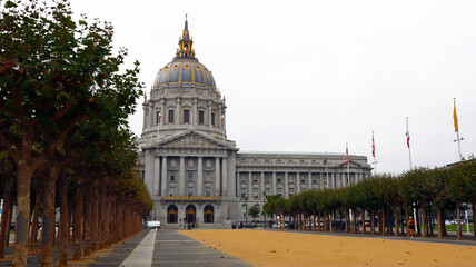San Francisco, California: San Francisco City Hall - 726698705