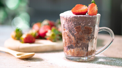 Strawberries cake cup