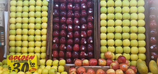 Apples, red, yellow, fruits, central de abastos at cdmx, mexico