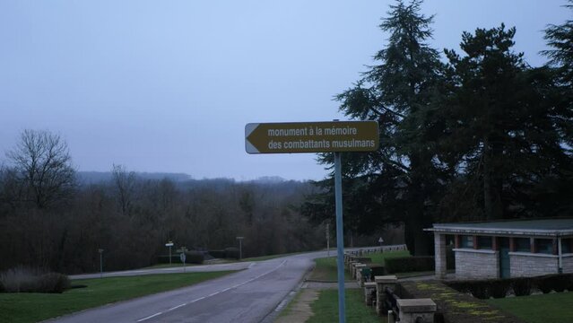 Pannel Monument of muslim soldiers french army