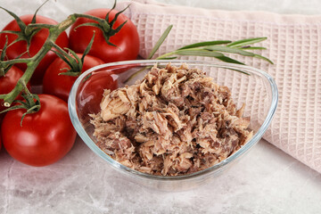 Canned tuna fish for salad