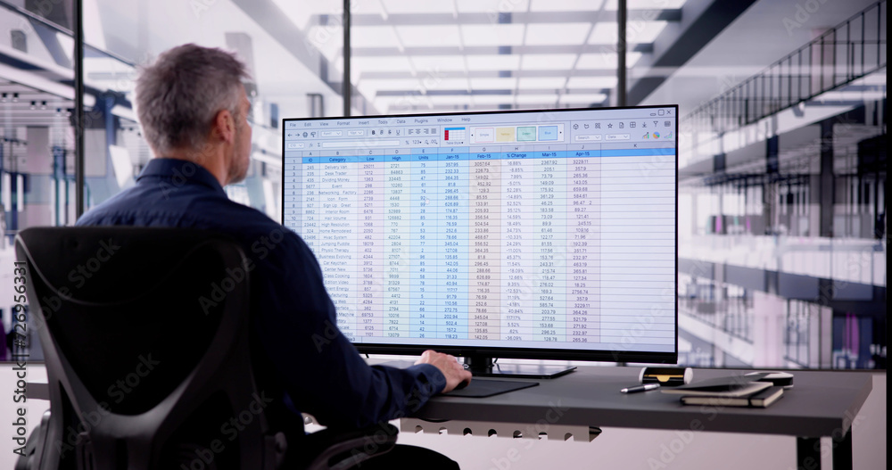 Poster spreadsheet analyst employee