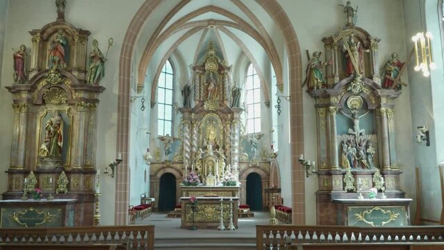 Chancel of Maria zu den Ketten in Zell am Harmersbach, drive through the central aisle of the nave.